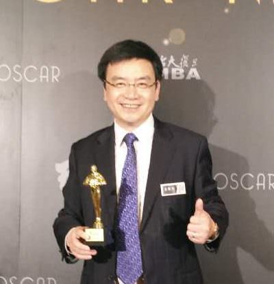 王新力
